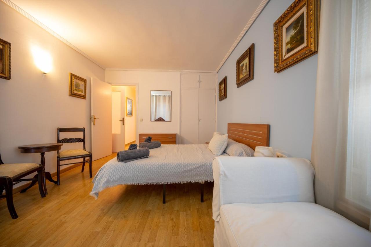Beautiful Parque Loix 4 Bedroom Apartment Shared Pool, Tennis Court Benidorm Exterior foto