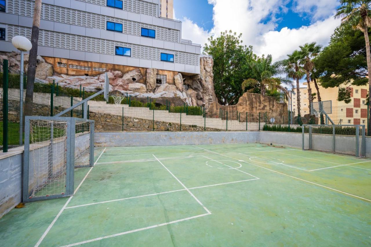 Beautiful Parque Loix 4 Bedroom Apartment Shared Pool, Tennis Court Benidorm Exterior foto